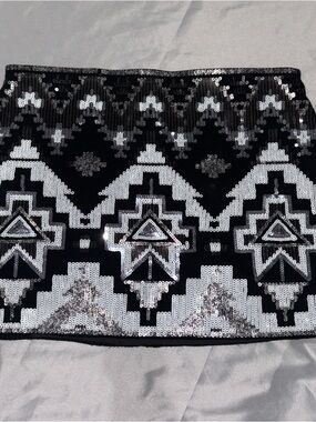 Express Black & Silver Geometric Sequin Mini Skirt